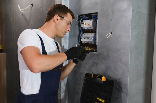 Best Electrical Outlet Repair  in Manchester, TN